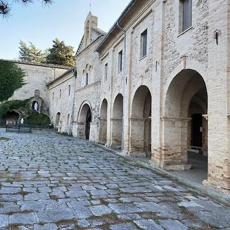 Borgo Antico Apartment *